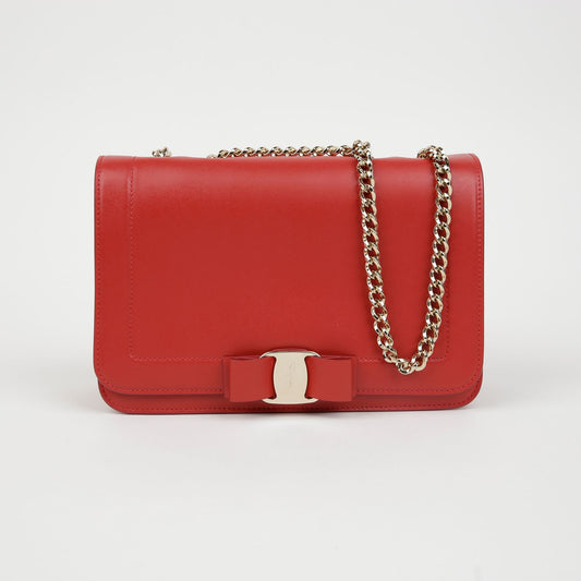 SALVATORE FERRAGAMO 21 G878 ミディアムチェーンショルダークロスバッグ 155270839 [P]