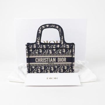 DIOR 北のトートミニトートバッグ 153445791