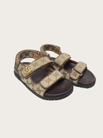 GUCCI ベージュ エボニー ダブル G サンダル 153793672