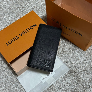 Louis Vuitton AeroGram Long Wallet 153826031