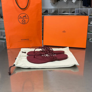 HERMES アイランド ジェリー サンダル スリッパ 153828478
