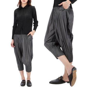 ISSEY MIYAKE Plissierte Fleece-Ballonhose 153843543
