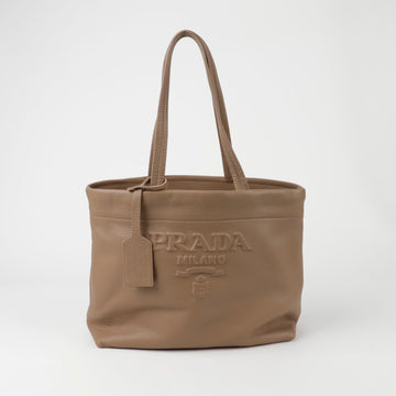 PRADA モノクロームショルダーバッグ 153416748