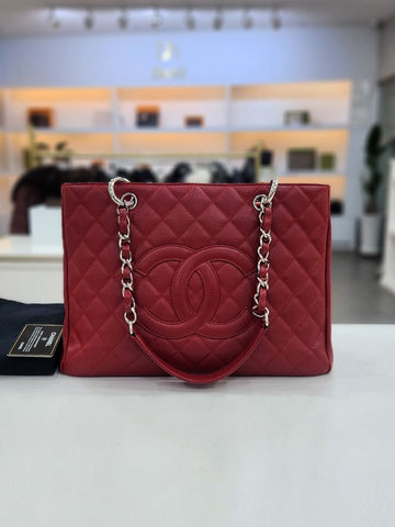 CHANEL Caviar Schultertasche 13 Serie A50995 153895804