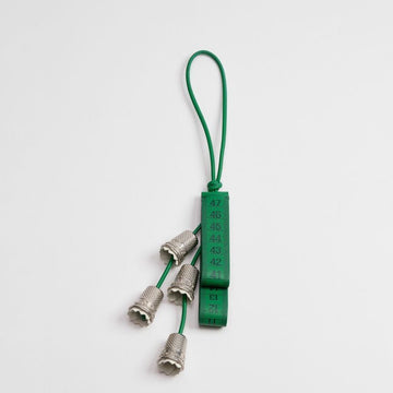 DIOR Lily of the Valley Bag Charm - Helles Grünes Glattes Kalbsleder & Antik-Silber-Finish Messing 153974408