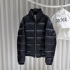 DIOR (A+/50) / Oblique schwarze Daunenjacke 153975097 [P]