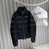 DIOR (A+/50) / Oblique schwarze Daunenjacke 153975097 [P]
