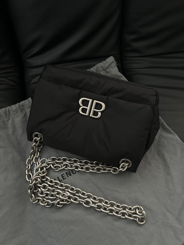 BALENCIAGA Kette Tasche 153985702