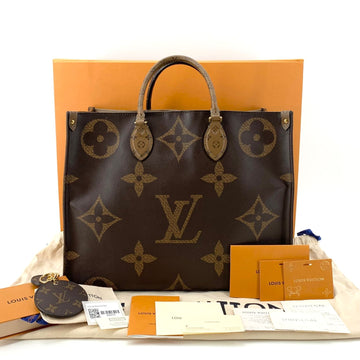 LOUIS VUITTON オンザゴー GM トートバッグ ショルダーバッグ + キーホルダー バッグチャーム (M69317) 154070239