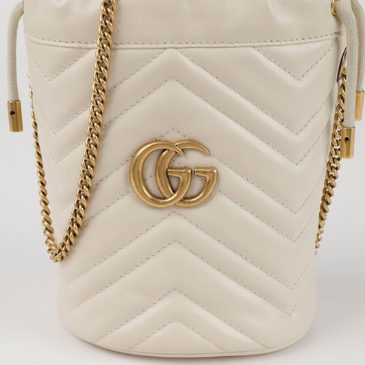 GUCCI GG Marmont Bucket Mini Schulter Crossbody Bag 153791180