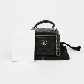CHANEL ベニティミニトップハンドルショルダークロスバッグ AP2198 153739280