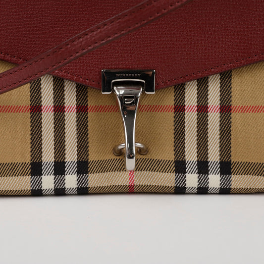 Burberry Shoulder Crossbody Bag 4079967 153889027 [P]
