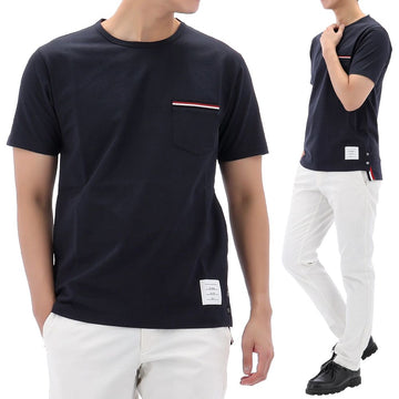 THOM BROWNE T-Shirt mit drei Streifen und Tasche MJS010A 01454 415 154158258