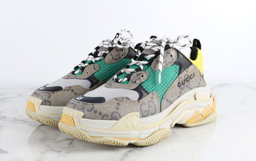 Balenciaga Limited Edition Triple S Size 43(280) 154221113