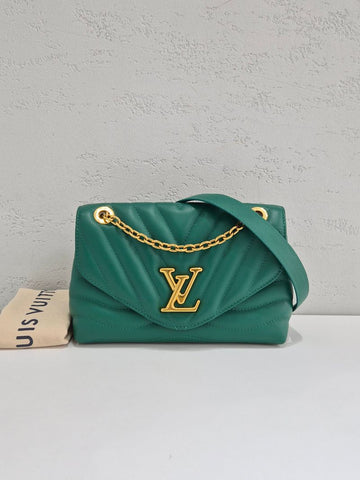 Louis Vuitton New Wave Chain Shoulder Bag M58664 154223945