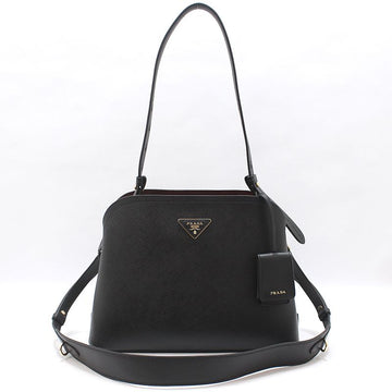 PRADA ブラック サフィアーノ ゴールド装飾 マティーヌ ミディアム ショルダーバッグ 154253613