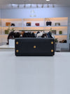 LOUIS VUITTON On My Side MM Schultertasche M53823 154254962 [P]