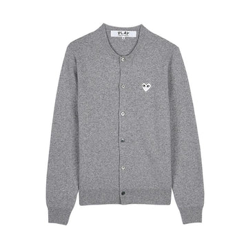 COMME DES GARCONS N065 051 GREY FW25 Unisex White Heart Wappen Cardigan 154317410