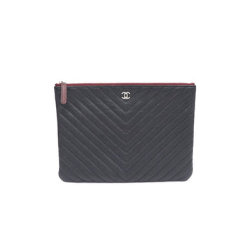 CHANEL キャビアシェブロンCCクラシックニューミディアムクラッチバッグA82545 154323750