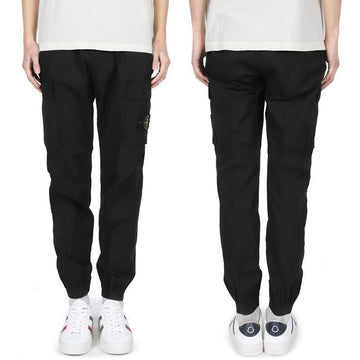 Stone Island Stone Men's Patch Pocket Tapered Cargo Pants (Black) K1S15 3100031 S0003 V0029 123199130