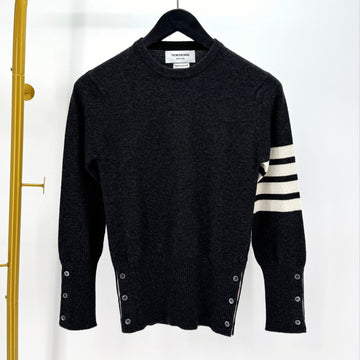 THOM BROWNE Schrägband Cashmere Strick (FKA001A) 154503577