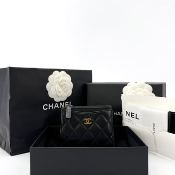 CHANEL クラシックキャビアジッパーカードホルダー 154522043