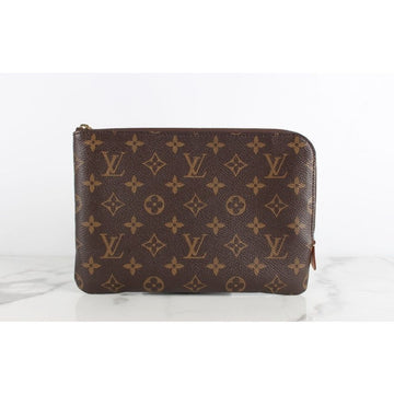 Louis Vuitton Monogram Etui Voyage PM 154524131