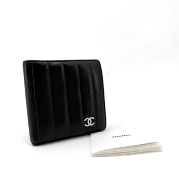 CHANEL マドモアゼル シルバー長財布 154525136