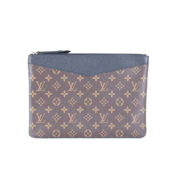 Louis Vuitton Daily Pouch Clutch Black 154602727