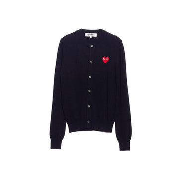 COMME DES GARCONS 26SS レディース レッドワッペン Vネックカーディガン ネイビー AX-N007-051-2 151009415