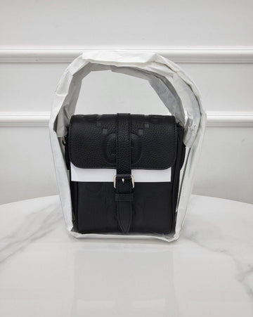 GUCCI ジャンボ GG スモール メッセンジャーバッグ ブラック 760235 154659996