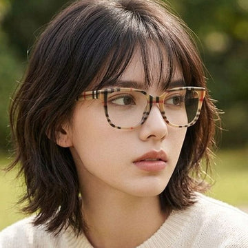 BURBERRY 眼鏡フレーム スクエア デザイン 154660064
