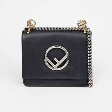 FENDI 8BT286 アイ スモール ショルダー クロスバッグ 154027553