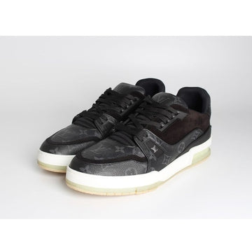 Louis Vuitton Trainer Sneakers Black 9.5 154694010