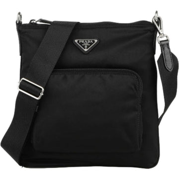 PRADA ナイロンメッセンジャーバッグ 154699550