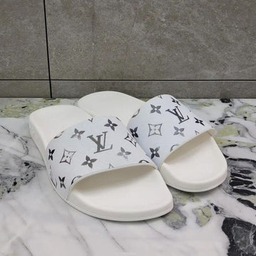 LOUIS VUITTON ウォーターフロントミュールスリッパ ホワイト 4.5(235) 154741618