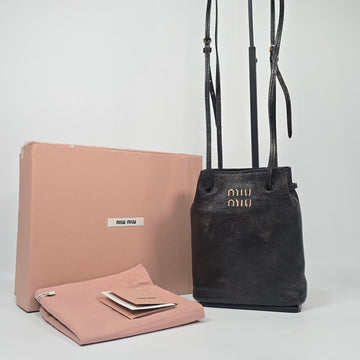 MIU MIU ナパレザー ポーチ ミニ ショルダーバッグ 154770727