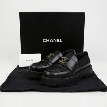 CHANEL Loafer 38.5 154490704
