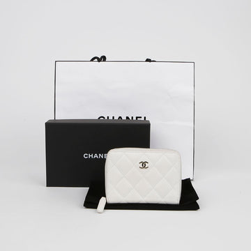 CHANEL Caviar Skin Classic Small Zip Wallet AP4652 154659573