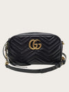 GUCCI Schwarze GG Marmont Matelassé Kleine Kameratasche 143171707 [P]