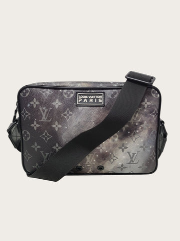 Louis Vuitton Galaxy Monogram Cross Messenger Bag 150217343