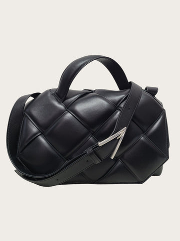 BOTTEGA VENETA ブラックイントレチャートトップハンドルショルダーバッグ 140063309