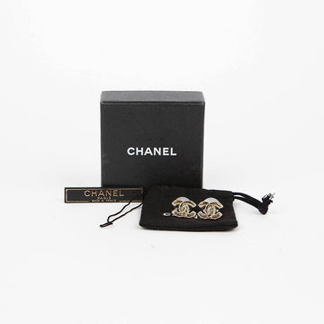 CHANEL CCロゴイヤリング A63784 154772139