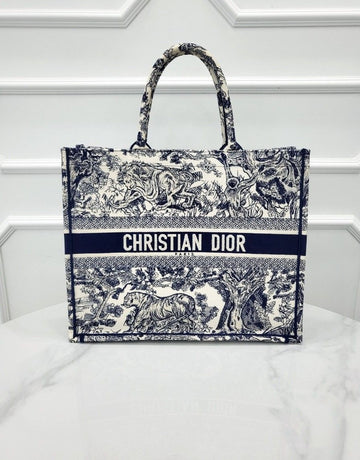 DIOR トワル ドゥ ジュイ ブック トート ラージ M1286ZTDT_M34I 155154115