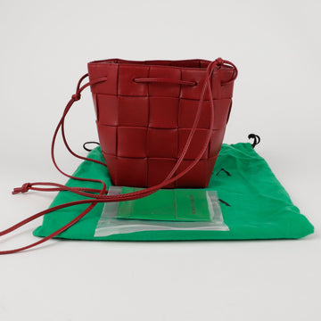 BOTTEGA VENETA カセットバケットスモールショルダークロスバッグ 154850202