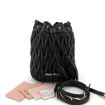 MIU MIU Leder-Bucketbag Crossbody 5BE014 155274636