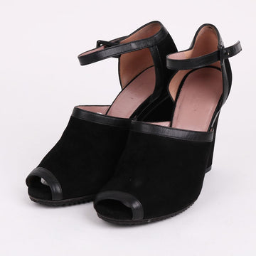 GUCCI スエードブラックオープントゥ36レディースシューズ 155303117