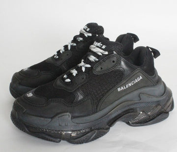 BALENCIAGA トリプルSスニーカー ダーティブラック 39(260) 155338050