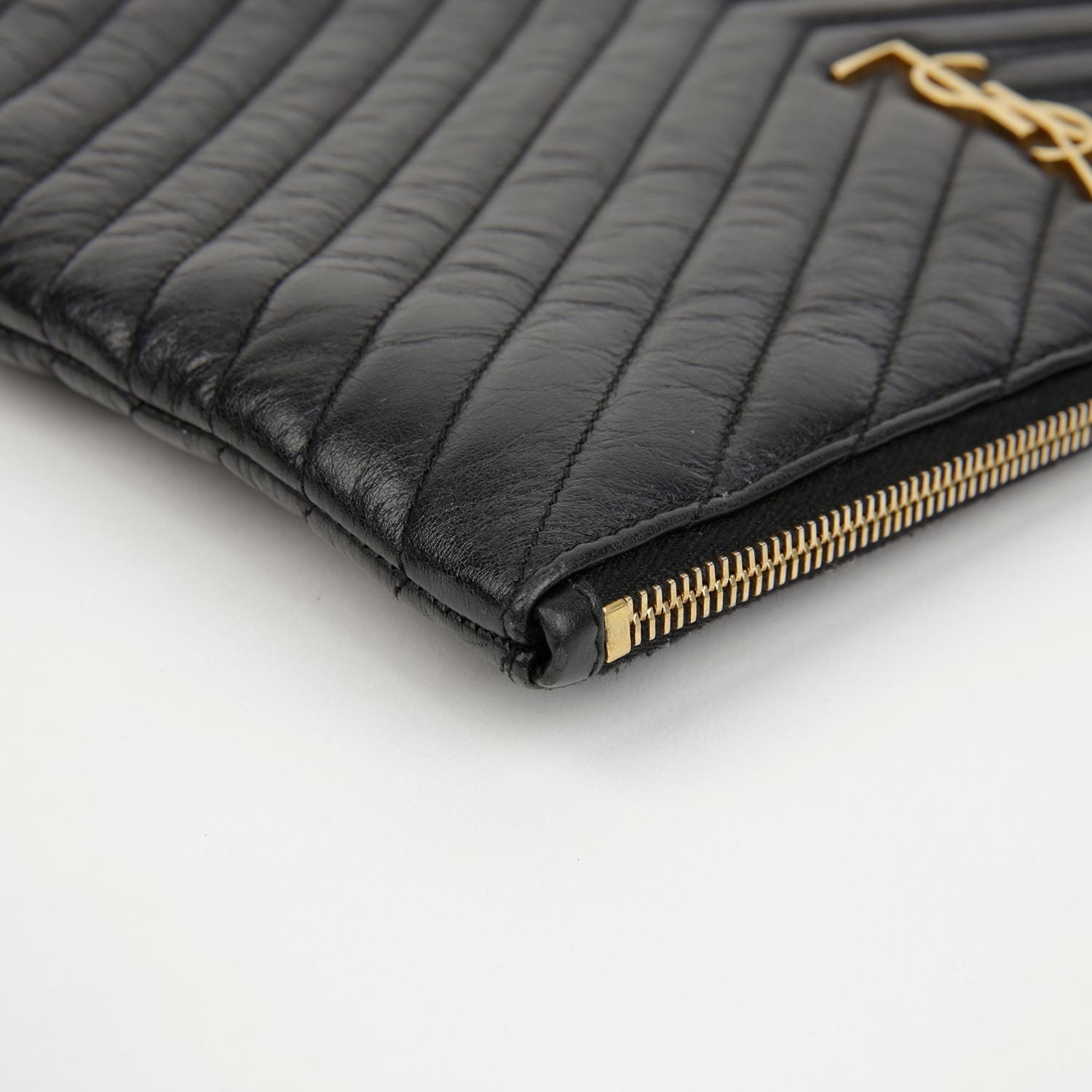 Saint Laurent Monogram Tablet Pouch 559193 155073744 – trenbe