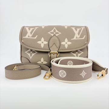 Louis Vuitton Monogram Anhprent M46583 155435956